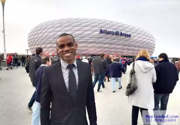 Sunday Oliseh Invited at Bayern Munich as He Poses at Allianz Arena Stadium (Photos)